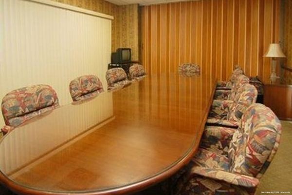 Rodeway Inn & Suites Enterprise